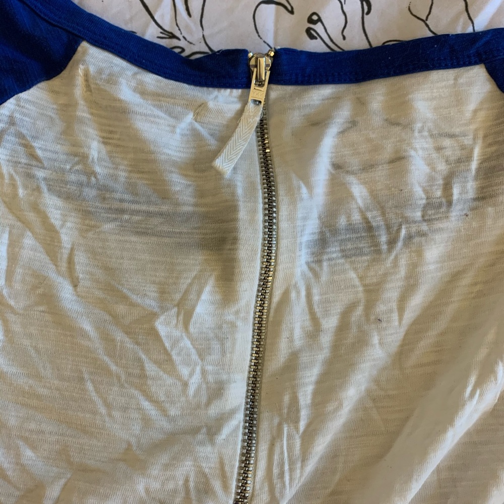AE “baseball” top - Picture 2 of 4